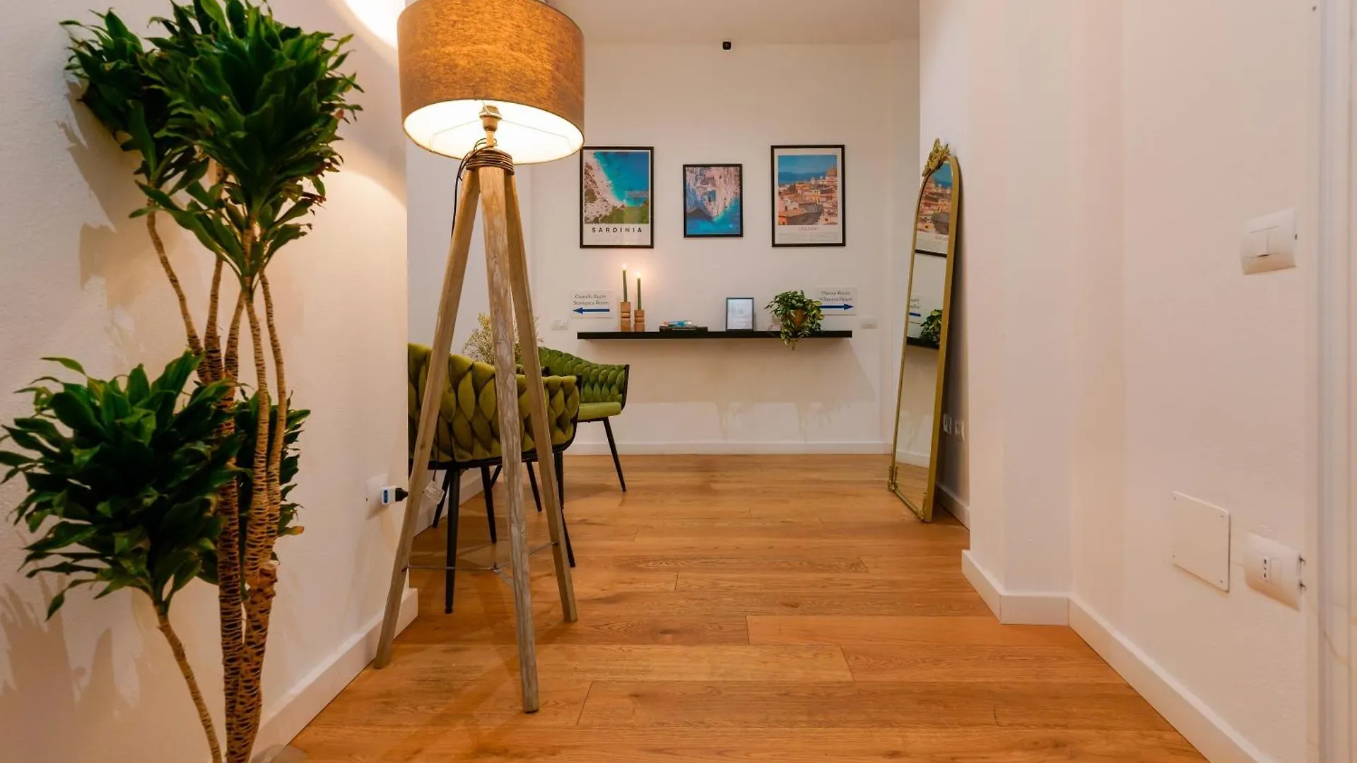 Crossroad Four - Locazione Turistica Bed & Breakfast Cagliari